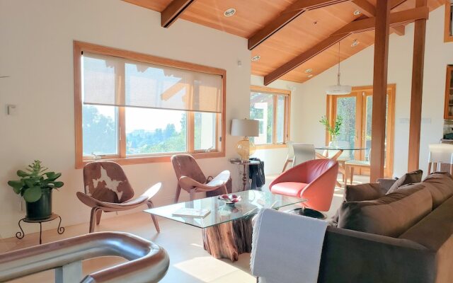 Chic & Exclusive Home