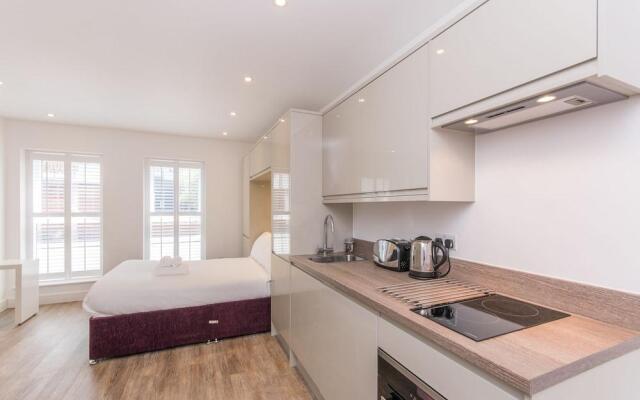 Town or Country-Canute Studio