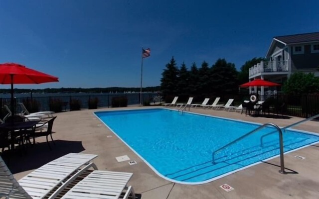 Lake Street Townhome