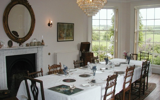 Beachborough Country House