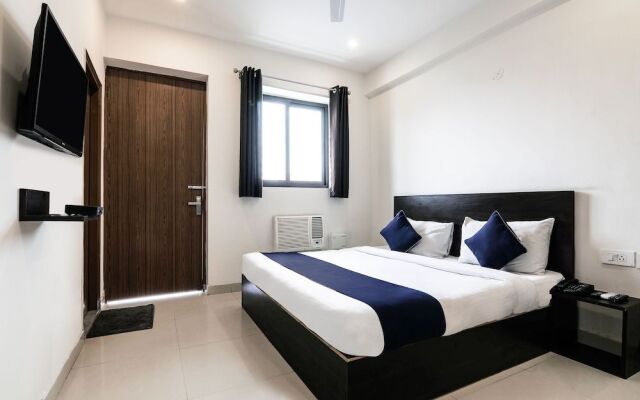 OYO 16685 SilverKey CD Sohna Road
