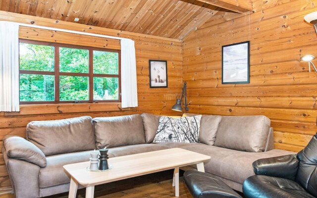 6 Person Holiday Home in Hemmet