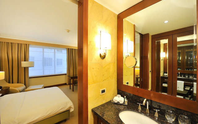 Regent Warsaw Hotel