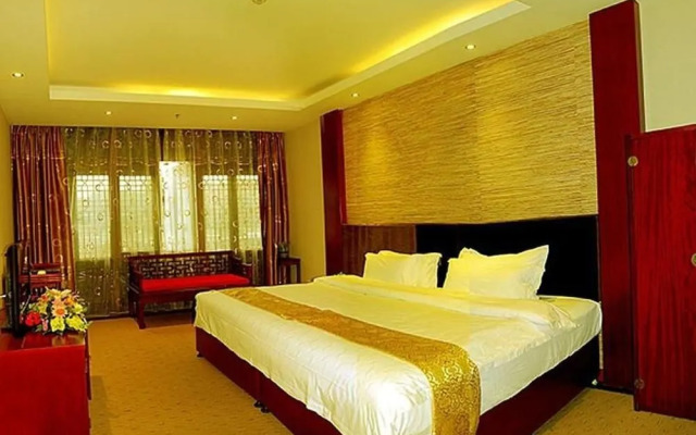 Lingxiu Impression Hotel (Emei Baoguoguo Temple)