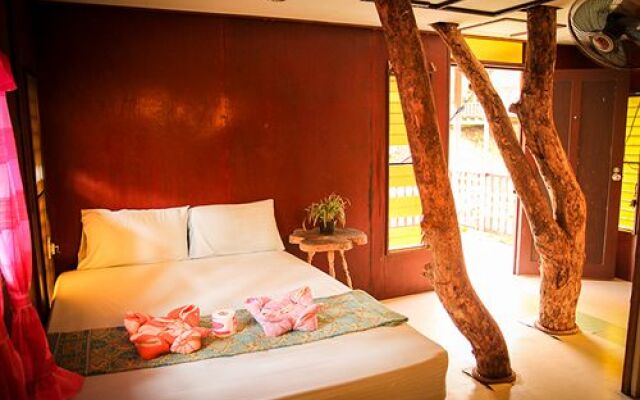 Smiley Bungalow (SHA Extra Plus)