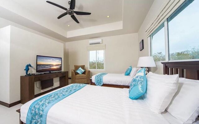 Villa Hin Fa 8 Bed Seaviews in Extensive Modern Grandeur