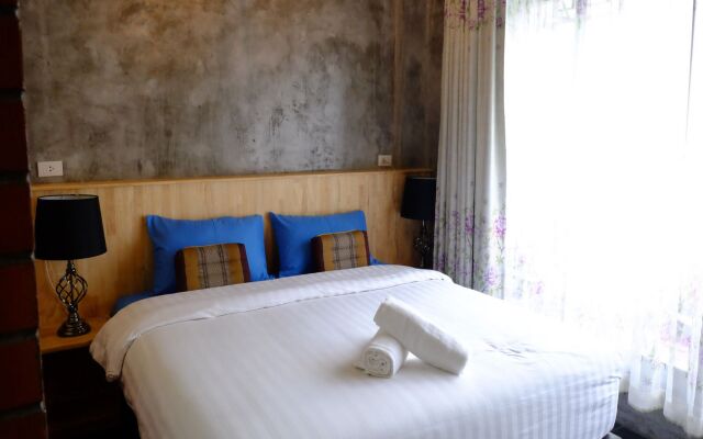 King Kong Hostel @ Krabi