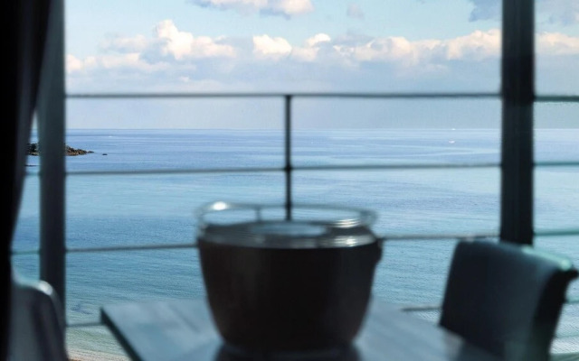 Goseong Badabihaengsapensyeon