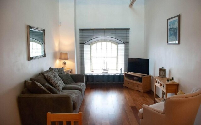 Charming 1-bed Apartment in Royal William Yard