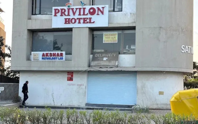 Privilon Hotel SBR