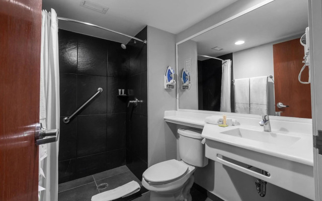 City Express Plus by Marriott Guadalajara Expo