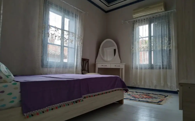 Ektenis Konuk Evi