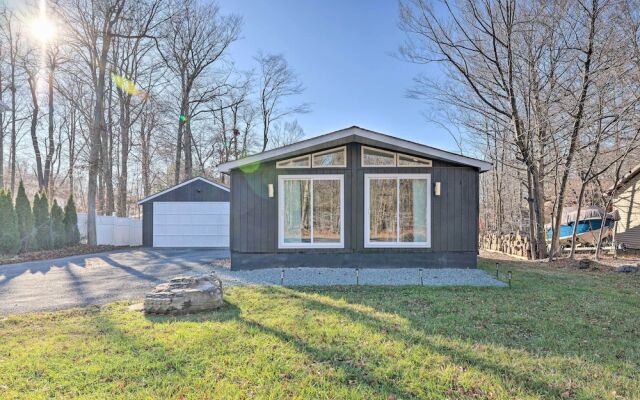 Game Room + Lake Access: Serene Tobyhanna Retreat