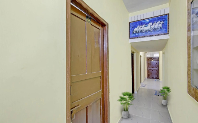 SPOT ON 70204 Hotel Greenview Homestay