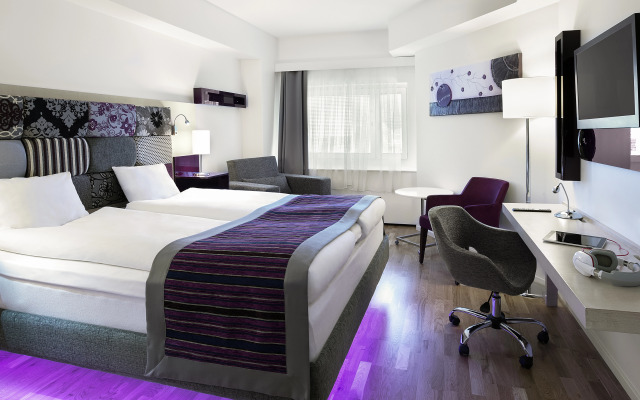 Solna Park & Hotel