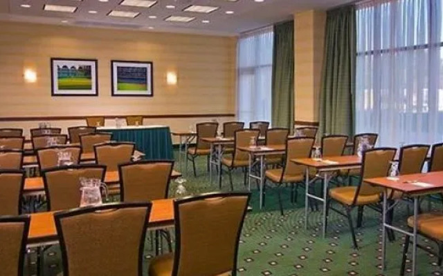 Courtyard by Marriott Aberdeen