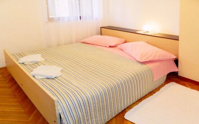 Apartments Rafael