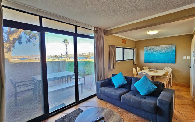 Riverview Holiday Apartment 13 - Kalbarri, WA