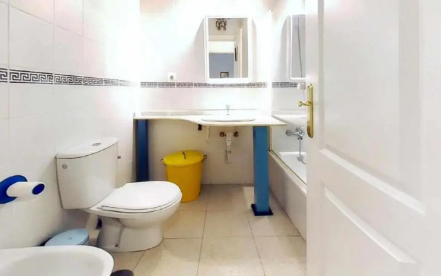 Apartamento céntrico con garaje y cercano a la playa