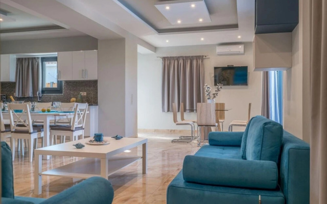 Natura Verde Villas 4 Bedroom Villa Chloe - Private Pool