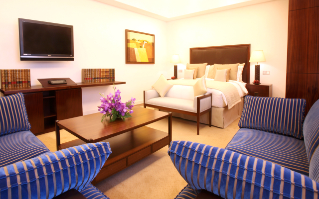 La Cigale Hotel Doha Hotel