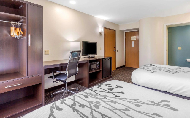 Sleep Inn & Suites