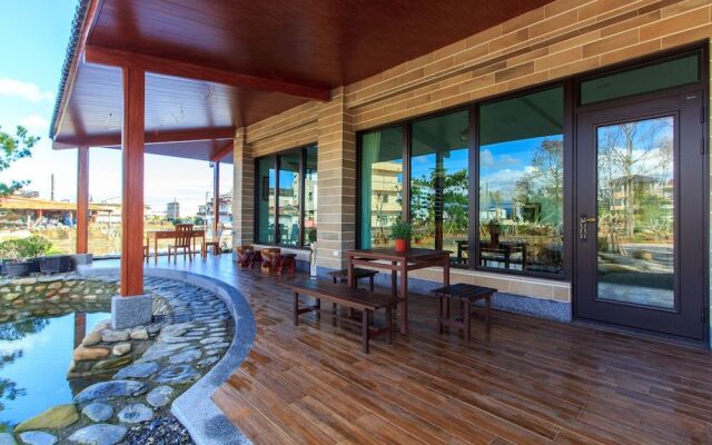 Houshan Baodian Guan zìzai