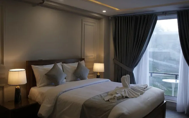 ZAR Luxury Suites Murree