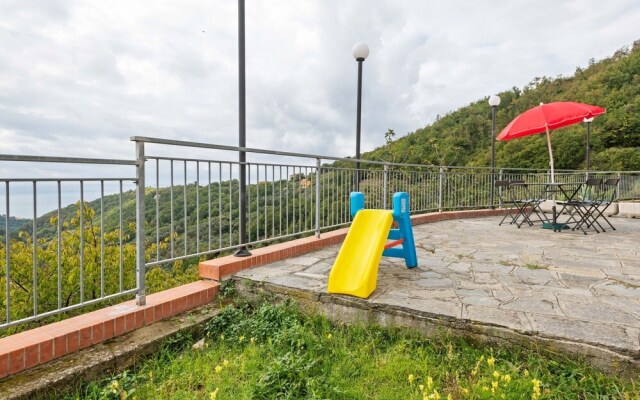 Simplistic Holiday Home in Moneglia With Garden