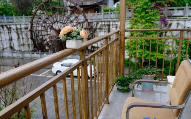 Linxi Mountain Residence Homestay (Libo Xiaoqikong East Gate Branch)