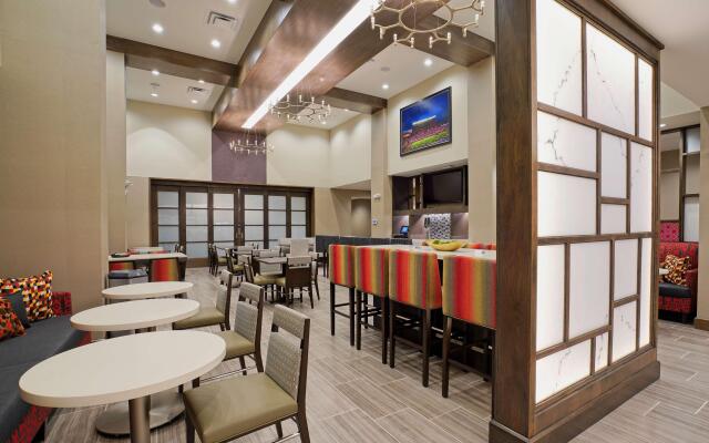 Hampton Inn & Suites Lubbock University