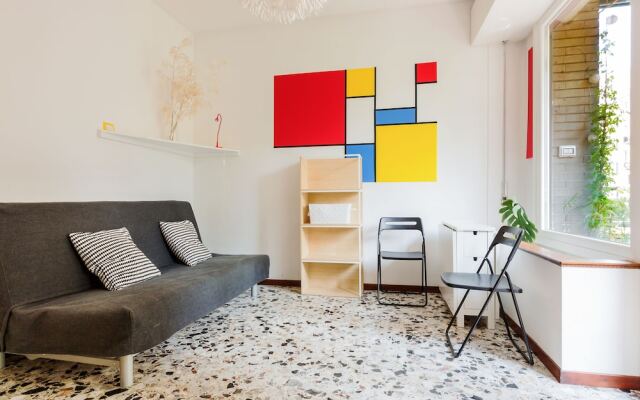 Mondrian Apartment in Milan