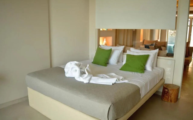 Core Luxury Suites