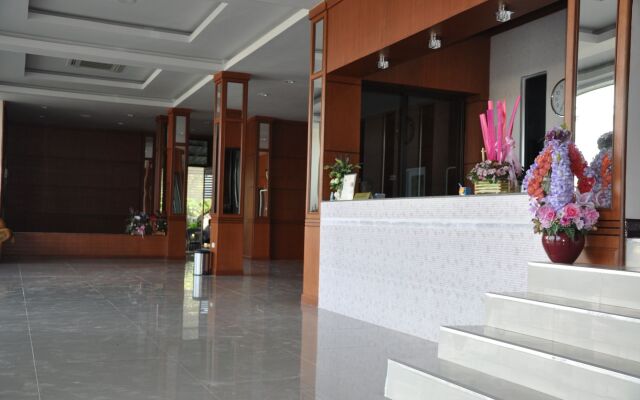 Queen Palace Hotel