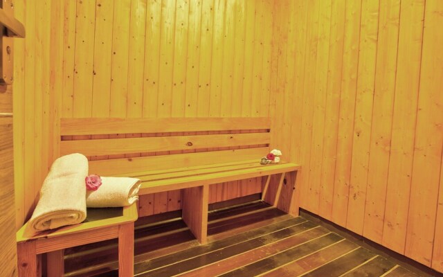 Anand Vardhan Resorts