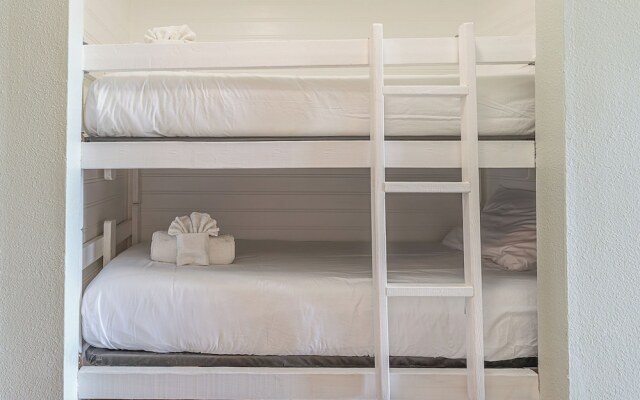 The Victorian by 3rd Coast Getaways