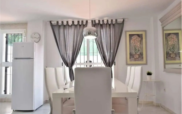 Villa Emma 4 Bedrooms F-3