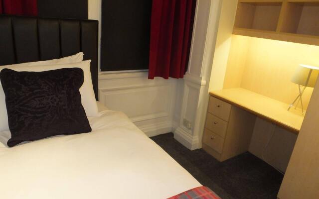 Royal Mile Mansions Apartment 27