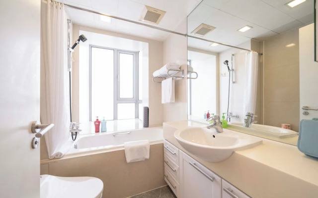 Tyms Stylish 2BR 1BA Apt Xujiahui Metro