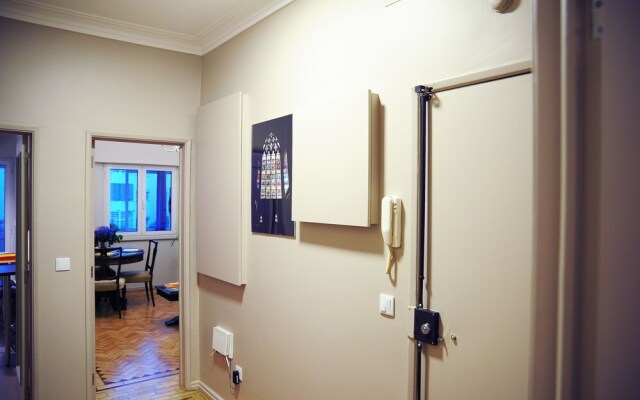 Urbanaas Lisbon Anjos