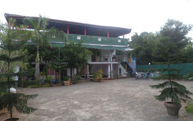 Vista Kandalama Gate