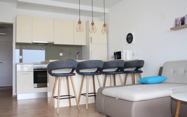 Sea View Apartment Zara Luminosa
