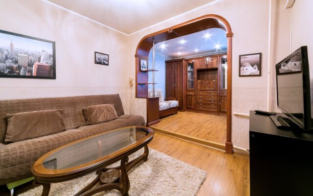 Maxrealty24 Gilyarovskogo 12 Apartments