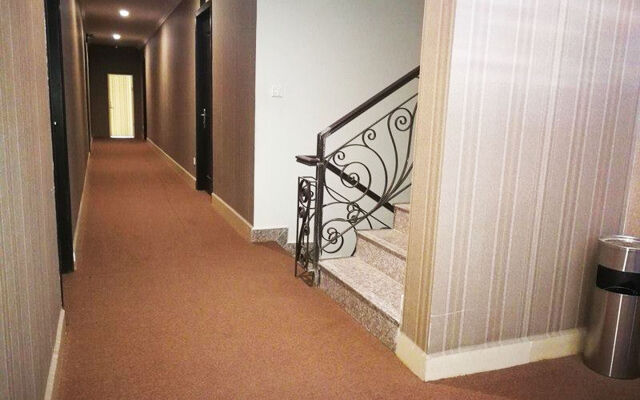 Leaph Sokhak Hotel