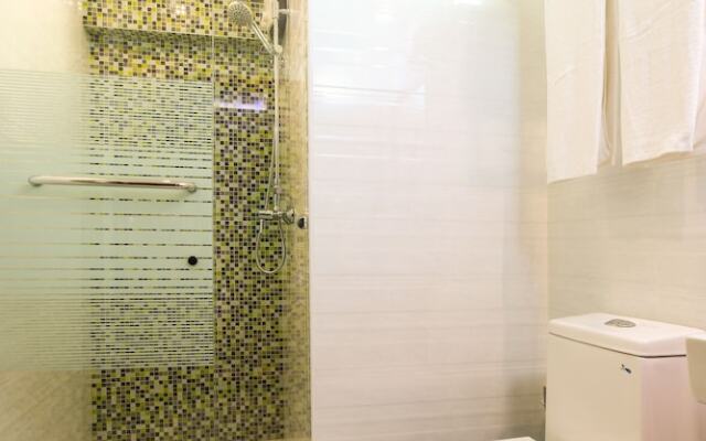 Season Holidays at Hulhumale Hotel