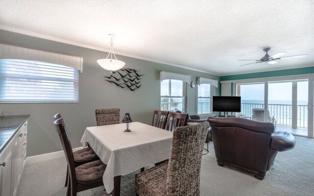 Pointe Condo #201 by Vtrips