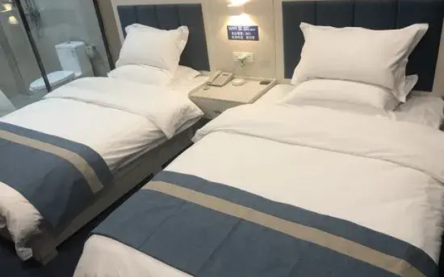 Xuequan Express Hotel