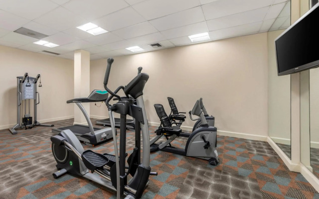 Clarion Hotel Anaheim Resort