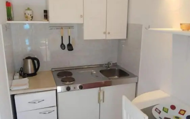 Cvita - 150 m From Pebble Beach - SA3