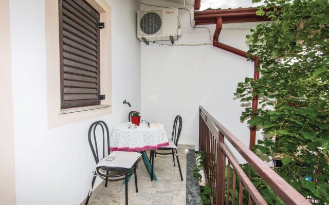 Stunning Apartment in Starigrad With 4 Bedrooms